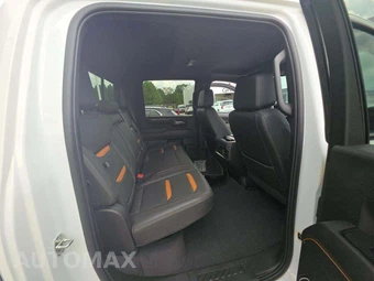2024 GMC Sierra 2500HD AT4 Crew Cab Medium Bed - miniatura 16