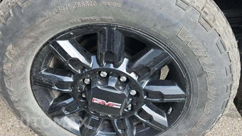 2024 GMC Sierra 2500HD AT4 Crew Cab Medium Bed - miniatura 31