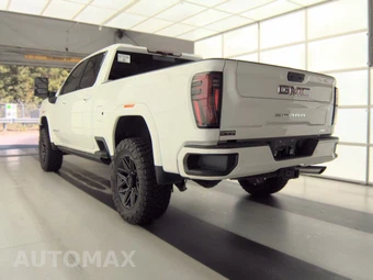 2024 GMC Sierra 2500HD AT4 Crew Cab Medium Bed 4SB - miniatura 6