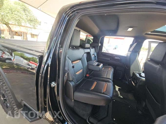 2024 GMC Sierra 2500HD AT4 Crew Cab Medium Bed 4SB - miniatura 16