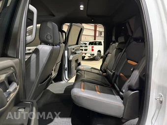 2024 GMC Sierra 2500HD AT4 Crew Cab Medium Bed 4SB - miniatura 16