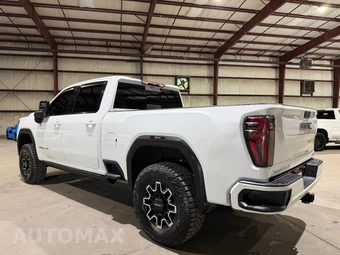 2024 GMC Sierra 2500HD AT4 Crew Cab Medium Bed 4SB - miniatura 6