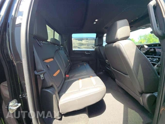 2024 GMC Sierra 2500HD AT4 Crew Cab Medium Bed 4SB - miniatura 16