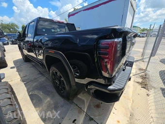 2024 GMC Sierra 2500HD AT4 Crew Cab Medium Bed 4SB - miniatura 2