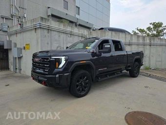 2024 GMC Sierra 2500HD AT4 Crew Cab Medium Bed 4SB