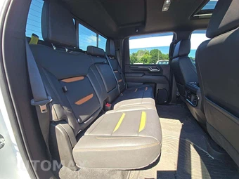 2024 GMC Sierra 2500HD AT4 Crew Cab Medium Bed 4SB - miniatura 16