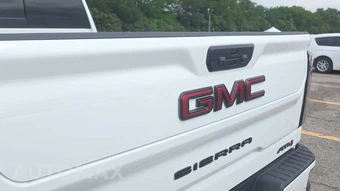2024 GMC Sierra 2500HD AT4 Crew Cab Medium Bed 4SB - miniatura 22