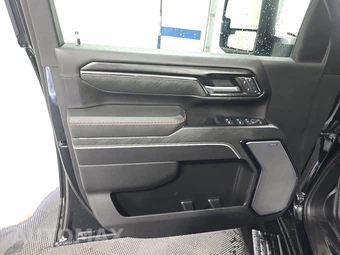 2024 GMC Sierra 2500HD AT4X Crew Cab Medium Bed - miniatura 9