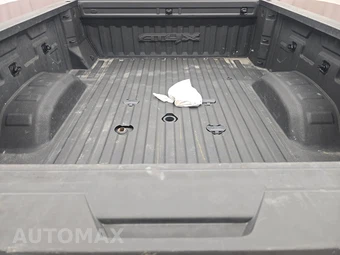2024 GMC Sierra 2500HD AT4X Crew Cab Medium Bed - miniatura 16
