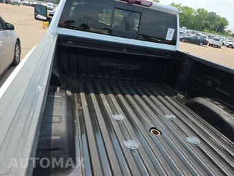 2024 GMC Sierra 2500HD AT4X Crew Cab Medium Bed - miniatura 16