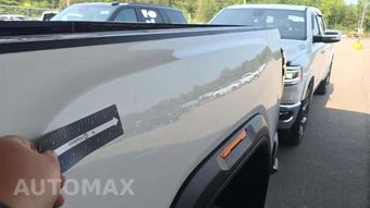 2024 GMC Sierra 2500HD AT4X Crew Cab Medium Bed - miniatura 21