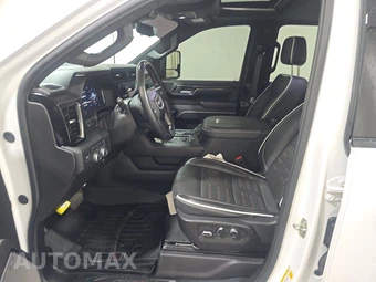 2024 GMC Sierra 2500HD AT4X Crew Cab Medium Bed - miniatura 7