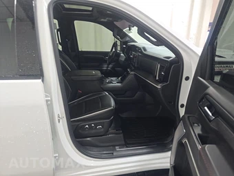 2024 GMC Sierra 2500HD AT4X Crew Cab Medium Bed - miniatura 8