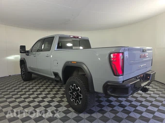 2024 GMC Sierra 2500HD AT4X Crew Cab Medium Bed 4SG - miniatura 6