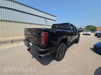 2024 GMC Sierra 2500HD AT4X Crew Cab Medium Bed 4SG - miniatura 3