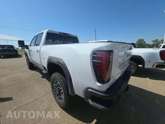 2024 GMC Sierra 2500HD AT4X Crew Cab Medium Bed 4SG - miniatura 2