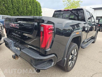 2024 GMC Sierra 2500HD Denali Crew Cab Medium Bed - miniatura 3