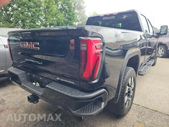 2024 GMC Sierra 2500HD Denali Crew Cab Medium Bed - miniatura 3