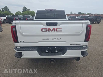 2024 GMC Sierra 2500HD Denali Crew Cab Medium Bed - miniatura 5