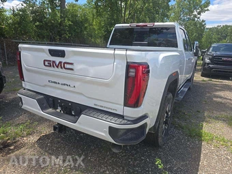 2024 GMC Sierra 2500HD Denali Crew Cab Medium Bed - miniatura 3