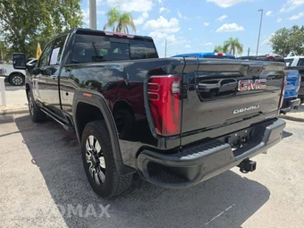 2024 GMC Sierra 2500HD Denali Crew Cab Medium Bed 5SA - miniatura 2