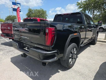 2024 GMC Sierra 2500HD Denali Crew Cab Medium Bed 5SA - miniatura 3