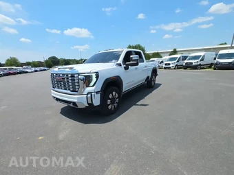 2024 GMC Sierra 2500HD Denali Crew Cab Medium Bed 5SA