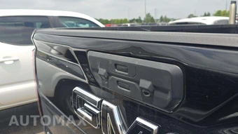 2024 GMC Sierra 2500HD Denali Ultimate Crew Cab Long Bed - miniatura 22