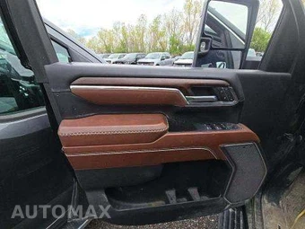 2024 GMC Sierra 2500HD Denali Ultimate Crew Cab Medium Bed - miniatura 25