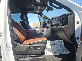 2024 GMC Sierra 2500HD Denali Ultimate Crew Cab Medium Bed - miniatura 18
