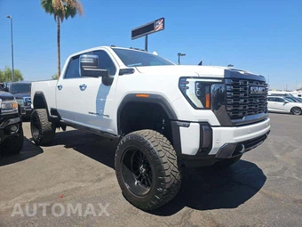 2024 GMC Sierra 2500HD Denali Ultimate Crew Cab Medium Bed - miniatura 4