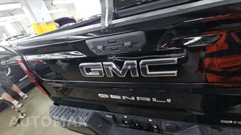 2024 GMC Sierra 2500HD Denali Ultimate Crew Cab Medium Bed - miniatura 25