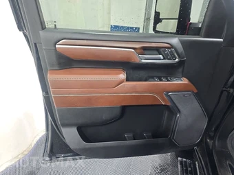 2024 GMC Sierra 2500HD Denali Ultimate Crew Cab Medium Bed - miniatura 9