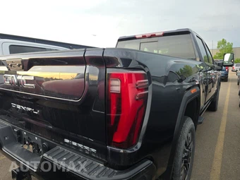 2024 GMC Sierra 2500HD Denali Ultimate Crew Cab Medium Bed - miniatura 4