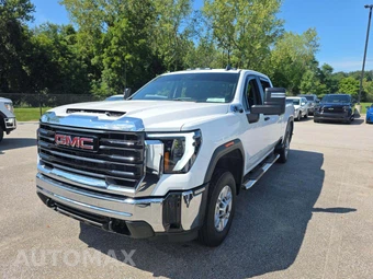 2024 GMC Sierra 2500HD Pro Crew Cab Medium Bed 1SA - samochód z USA z aukcji Manheim, oferta Kup Teraz w AUTOMAX