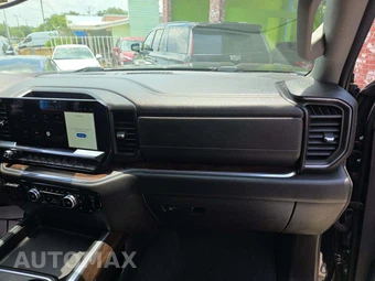 2024 GMC Sierra 2500HD SLT Crew Cab Long Bed 4SA - miniatura 19
