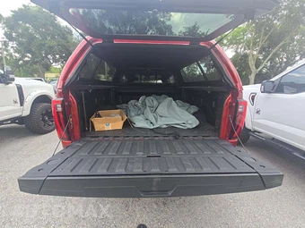 2024 GMC Sierra 2500HD SLT Crew Cab Medium Bed 4SA - miniatura 14