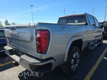 2024 GMC Sierra 3500 Denali HD Crew Cab Long Bed - miniatura 4
