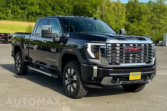 2024 GMC Sierra 3500 Denali HD Crew Cab Medium Bed 5SA - samochód z USA z aukcji Manheim, oferta Kup Teraz w AUTOMAX