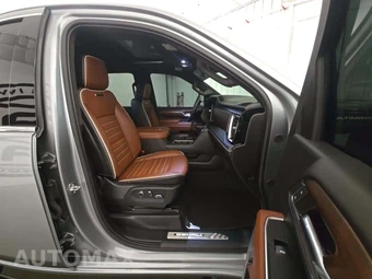 2024 GMC Sierra 3500 Denali HD Ultimate Crew Cab Long Bed 5SB DRW - miniatura 15