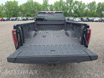 2024 GMC Sierra 3500HD AT4 Crew Cab Long Bed - miniatura 14