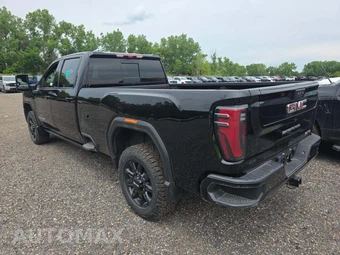2024 GMC Sierra 3500HD AT4 Crew Cab Long Bed - miniatura 2