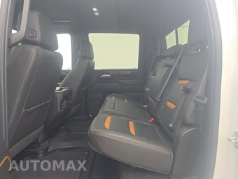 2024 GMC Sierra 3500HD AT4 Crew Cab Medium Bed - miniatura 13