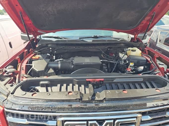 2024 GMC Sierra 3500HD AT4 Crew Cab Medium Bed 4SB - miniatura 15