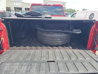 2024 GMC Sierra 3500HD AT4 Crew Cab Medium Bed 4SB - miniatura 16