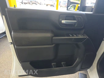 2024 GMC Sierra 3500HD Cab Chassis Pro Crew Cab 1SA DRW - miniatura 9