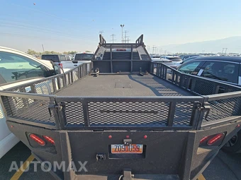 2024 GMC Sierra 3500HD Cab Chassis SLE Regular Cab 3SA DRW - miniatura 16