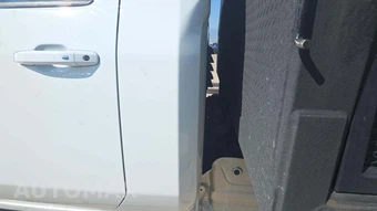 2024 GMC Sierra 3500HD Cab Chassis SLE Regular Cab 3SA DRW - miniatura 32
