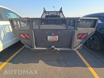2024 GMC Sierra 3500HD Cab Chassis SLE Regular Cab 3SA DRW - miniatura 5