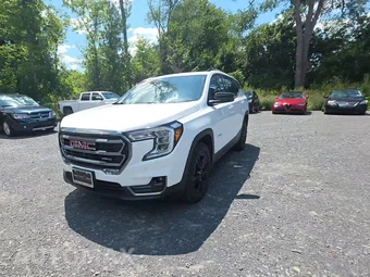 2024 GMC Terrain AT4